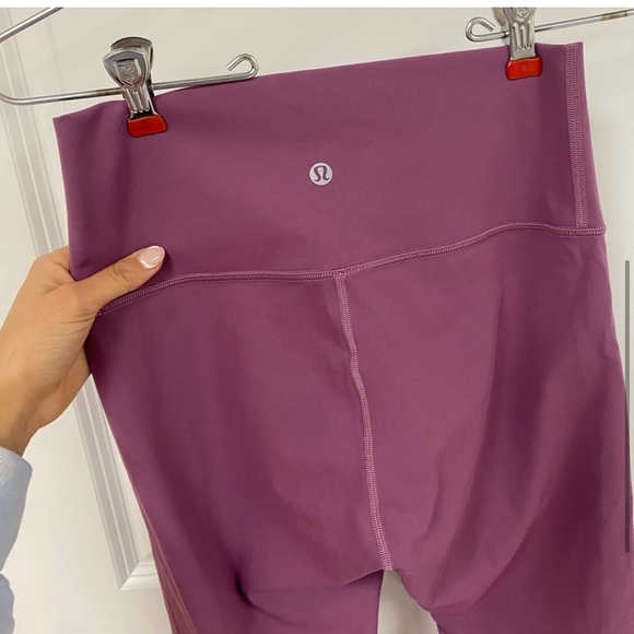 Lululemon purple leggings - Picture 5 of 6